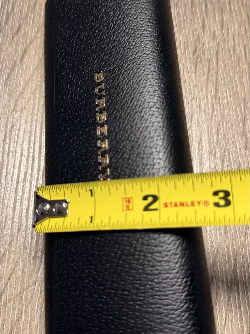Burberry excellent pre